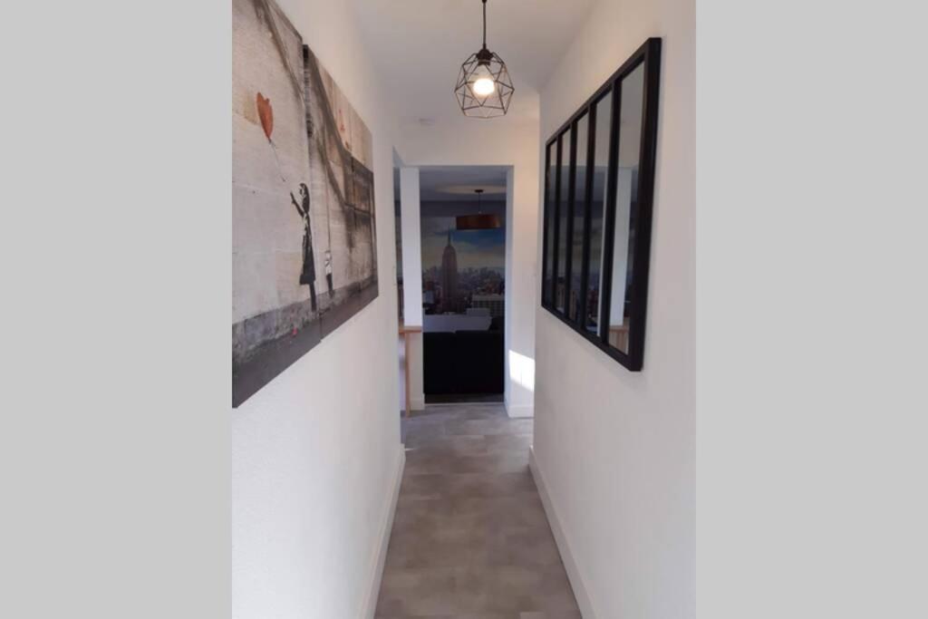 Appartement Renove Le New-York En Centre Ville - Terrasse Et Parking - Non Climatise La Roche-Chalais Екстериор снимка